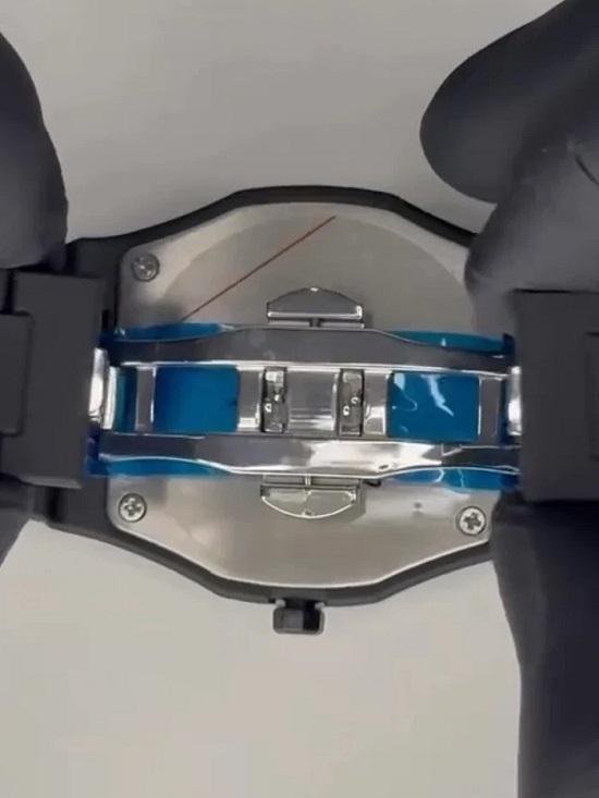 Black Aura Arabic Watch - Own the Time